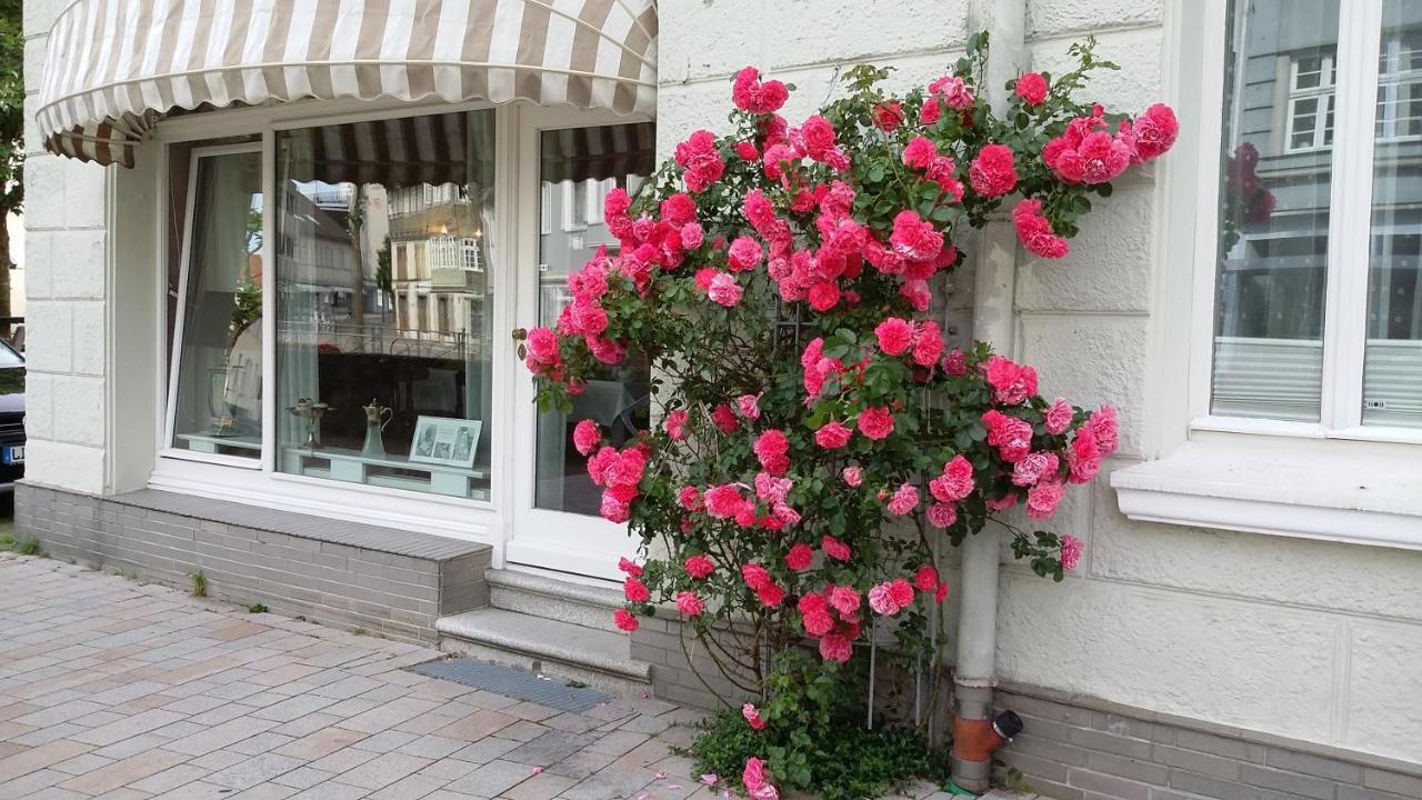 Hotel & Cafe Kleinergruenauer Bad Salzuflen Ngoại thất bức ảnh