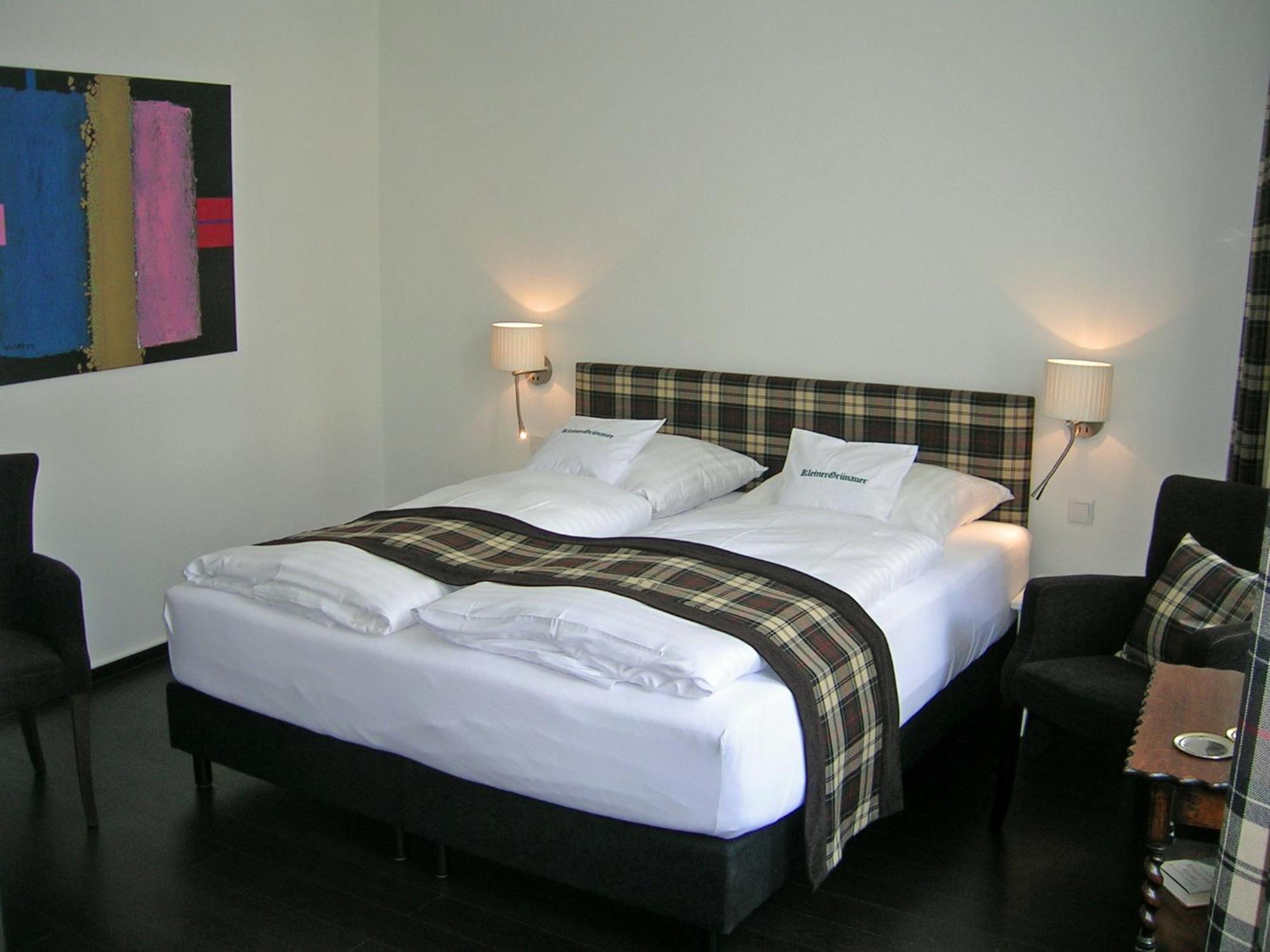 Hotel & Cafe Kleinergruenauer Bad Salzuflen Ngoại thất bức ảnh